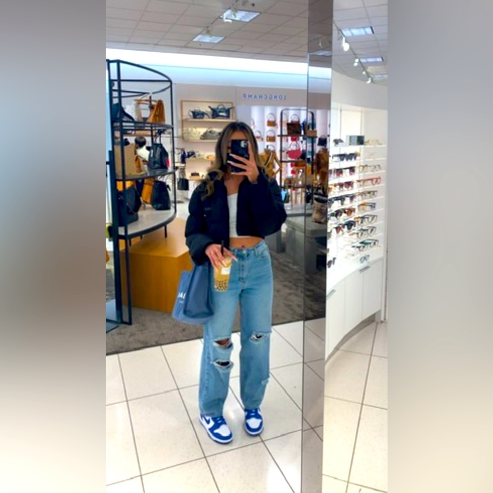 The Kript Ripped Mom Jeans Size Small